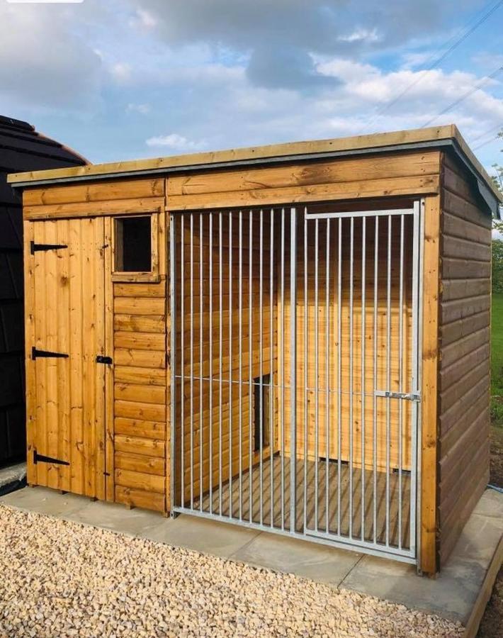 Kilsyth Cairnfold Cabins מראה חיצוני תמונה